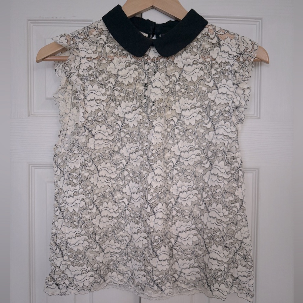 ZARA size L sheer lace cap sleeve top with Peter Pan collar. Great condition!